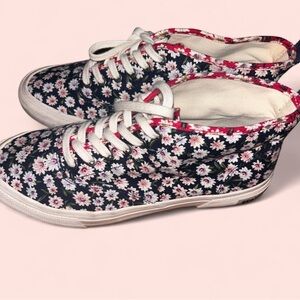SeaVees Pink and Black Casual Sneakers